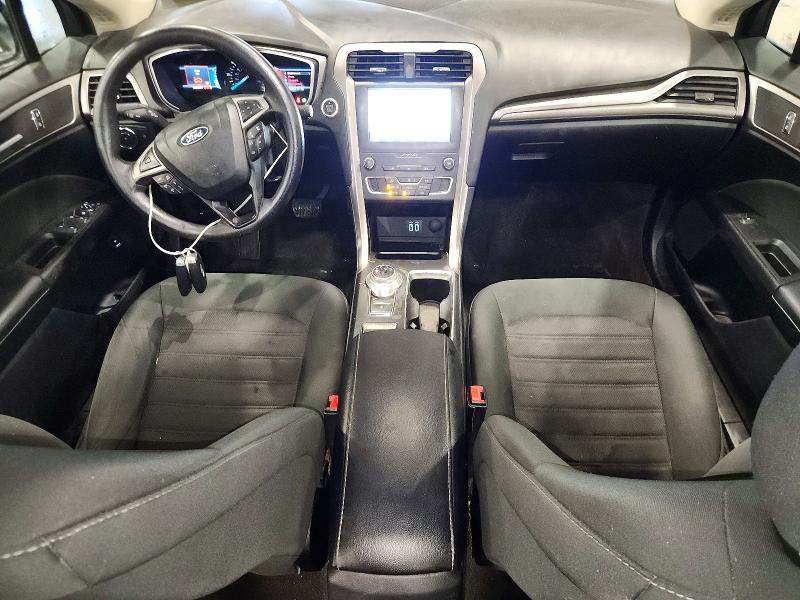 Photo 8 from auction – 2019 FORD FUSION SE with VIN 3FA6P0LU7KR253300