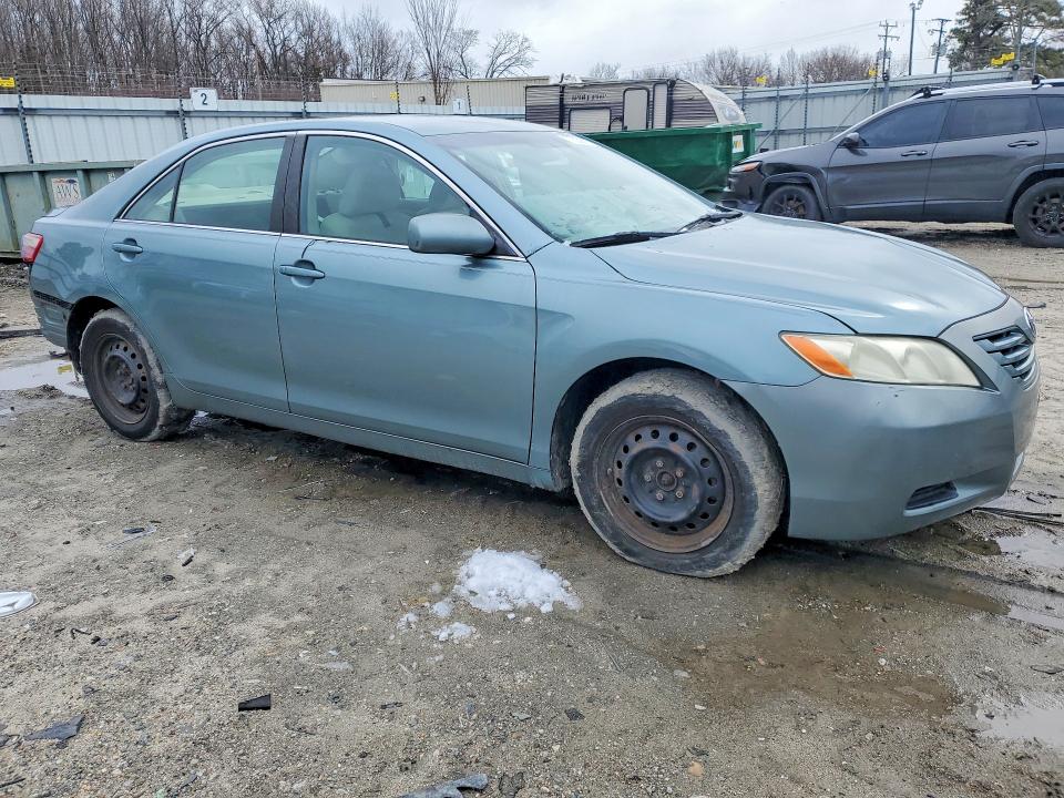 Photo 4 from auction – 2007 TOYOTA CAMRY with VIN 4T1BE46K07U693774
