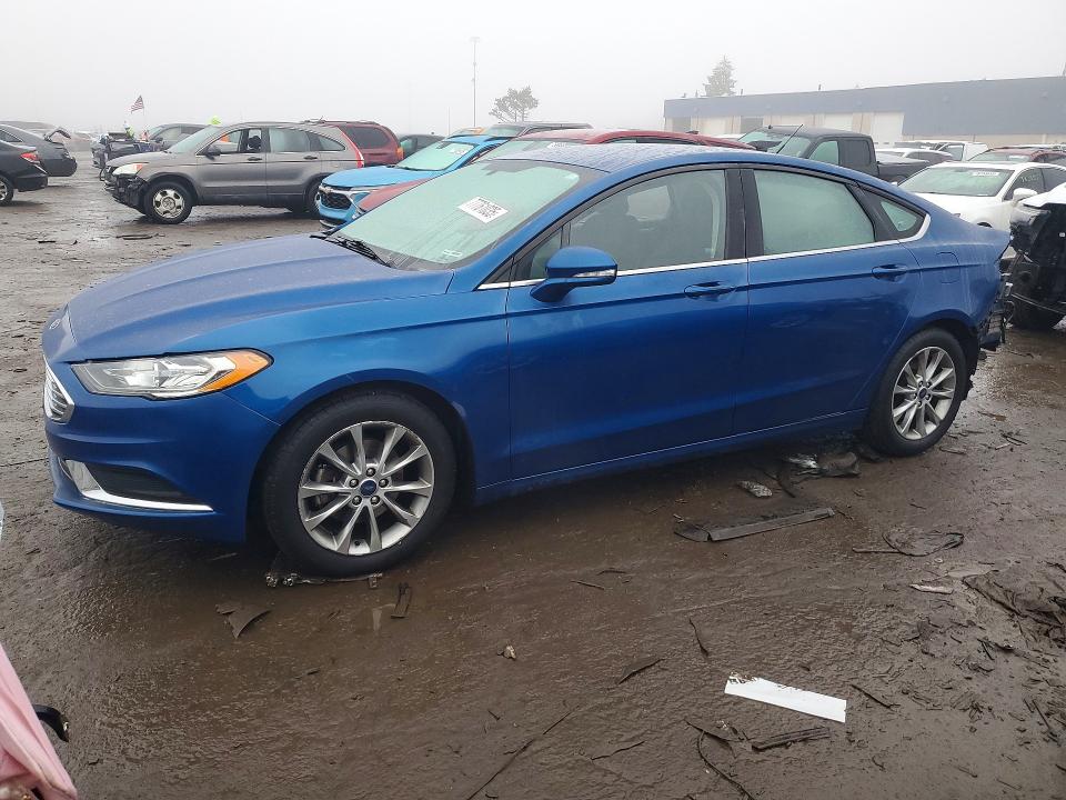 FORD FUSION 2017 with VIN 3FA6P0HD8HR305373 - Photo from auction
