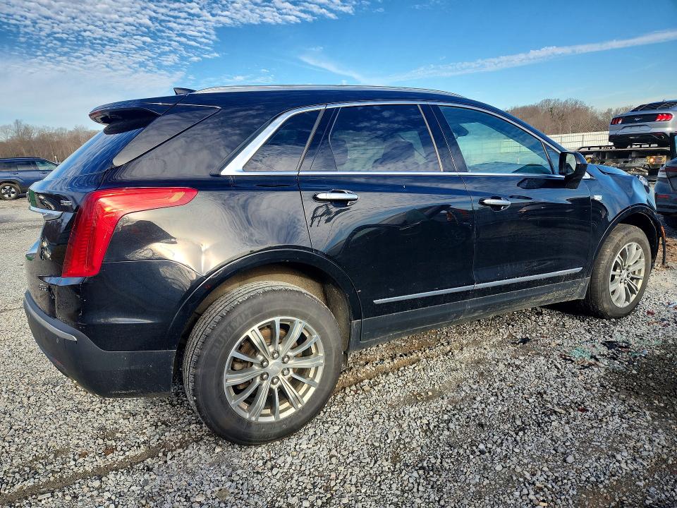 Photo 3 from auction – 2019 CADILLAC XT5 with VIN 1GYKNCRS4KZ174792
