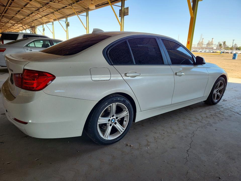 Photo 3 from auction – 2014 BMW 320 with VIN WBA3B1C57EP680642