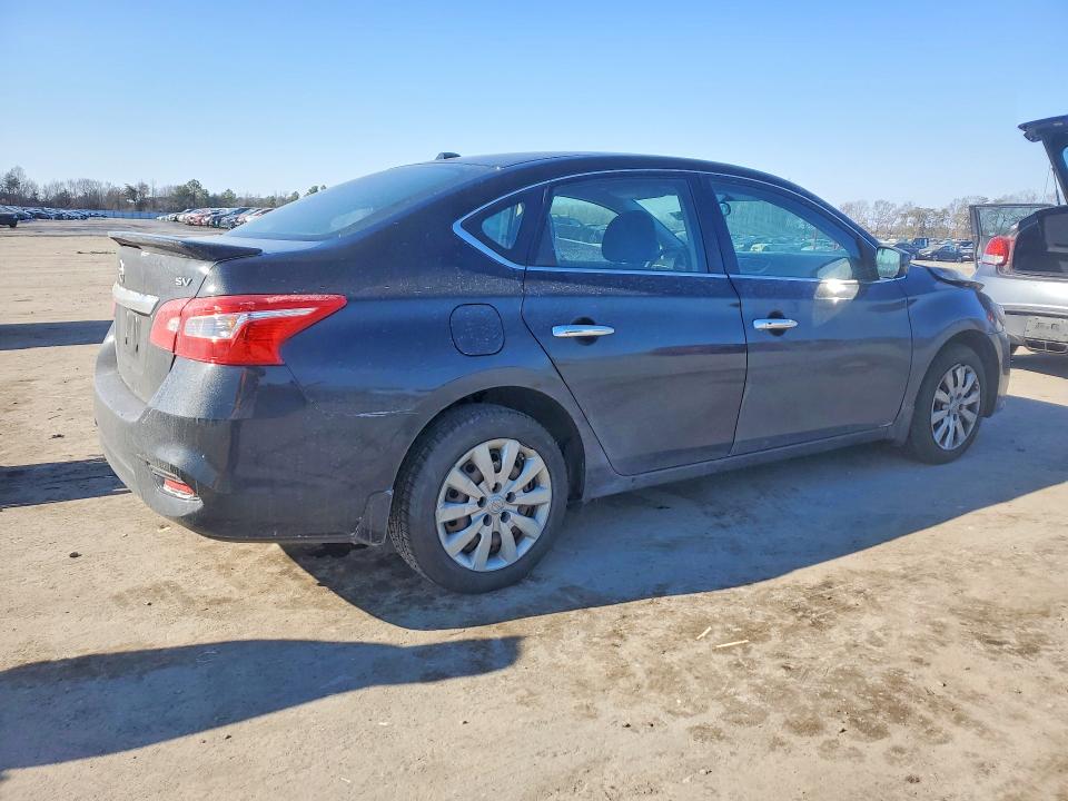 Photo 3 from auction – 2016 NISSAN SENTRA S with VIN 3N1AB7AP7GL673791