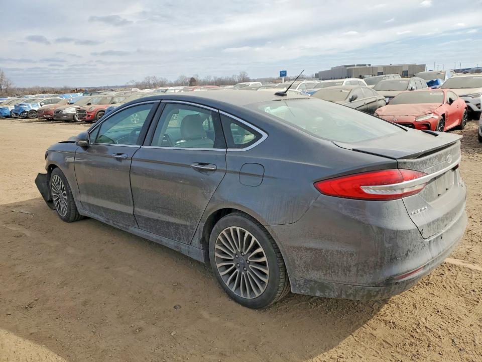 Photo 2 from auction – 2018 FORD FUSION with VIN 3FA6P0RU9JR141510