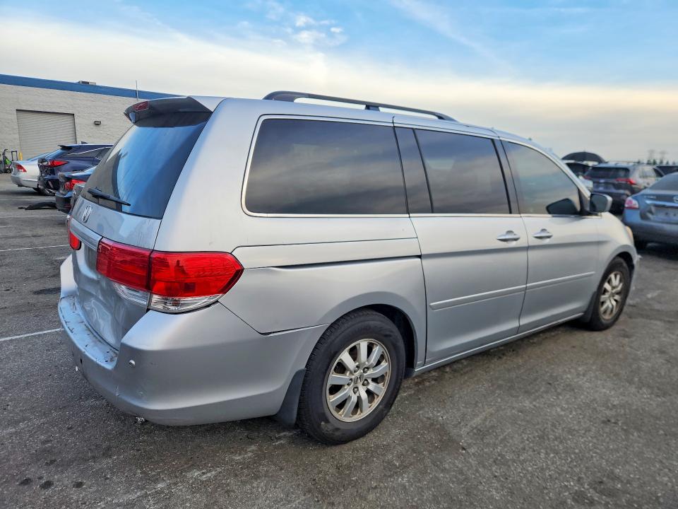 Photo 3 from auction – 2010 HONDA ODYSSEY EX with VIN 5FNRL3H79AB088308