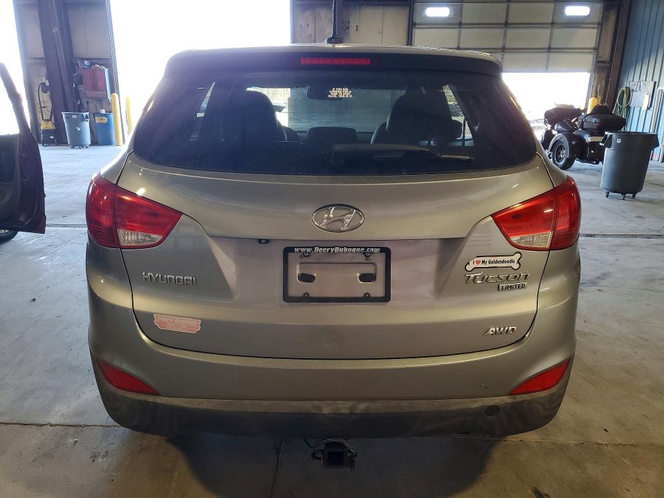 Photo 6 from auction – 2013 HYUNDAI TUCSON GLS with VIN KM8JUCAC0DU782944