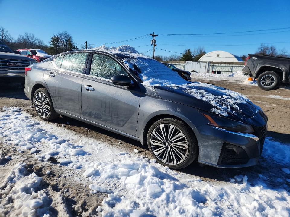 Photo 4 from auction – 2024 NISSAN ALTIMA SL with VIN 1N4BL4EW7RN330180