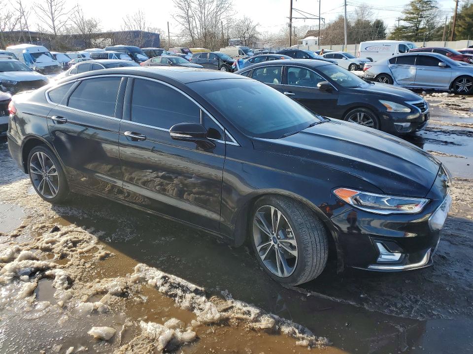 Photo 4 from auction – 2019 FORD FUSION with VIN 3FA6P0K91KR252785
