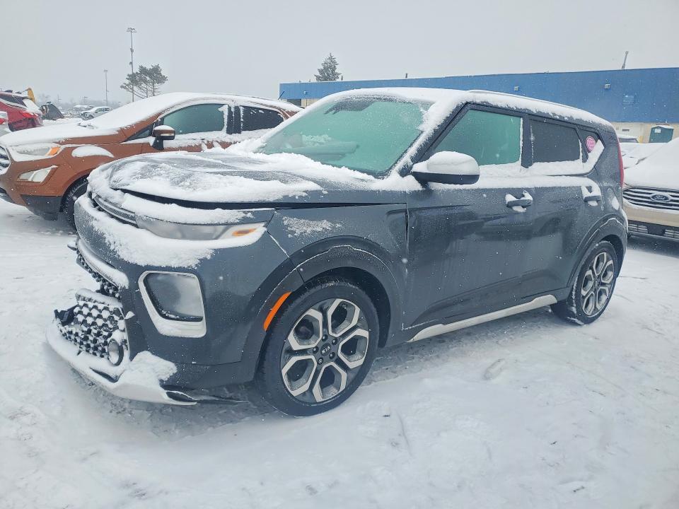 KIA SOUL LX 2021 with VIN KNDJ23AU5M7739203 - Photo from auction