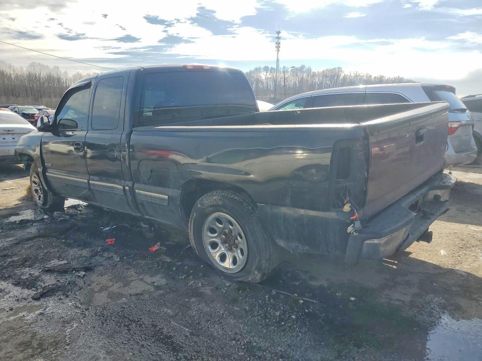 Photo 2 from auction – 2001 CHEVROLET SILVERADO with VIN 2GCEC19T011204979