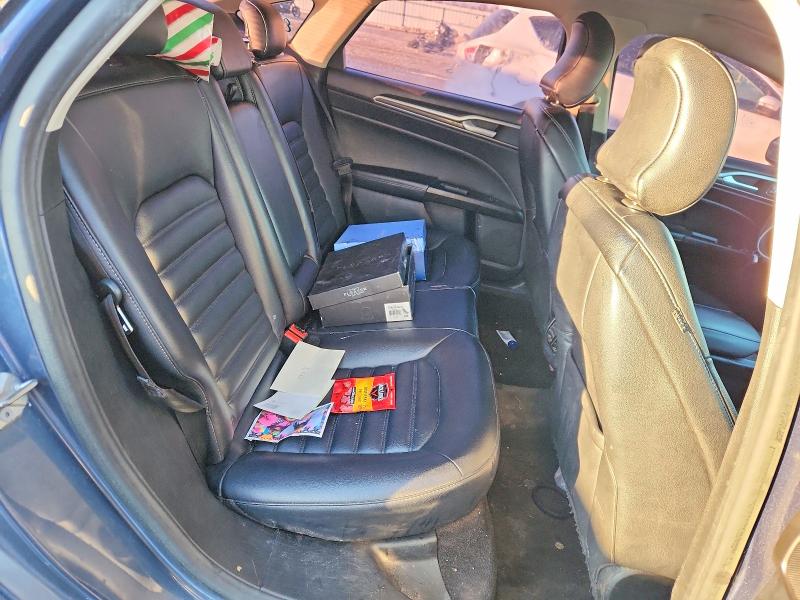 Photo 10 from auction – 2019 FORD FUSION with VIN 3FA6P0CDXKR141834