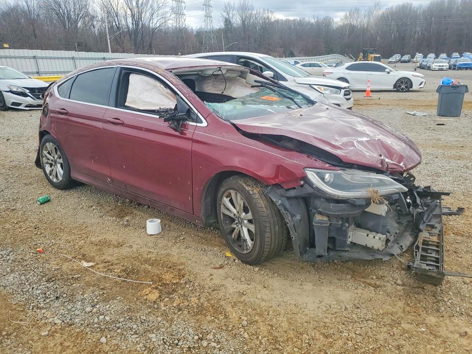 Photo 4 from auction – 2015 CHRYSLER 200 with VIN 1C3CCCAB0FN563748