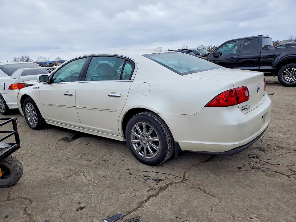 Photo 2 from auction – 2011 BUICK LUCERNE CX with VIN 1G4HJ5EM8BU113694