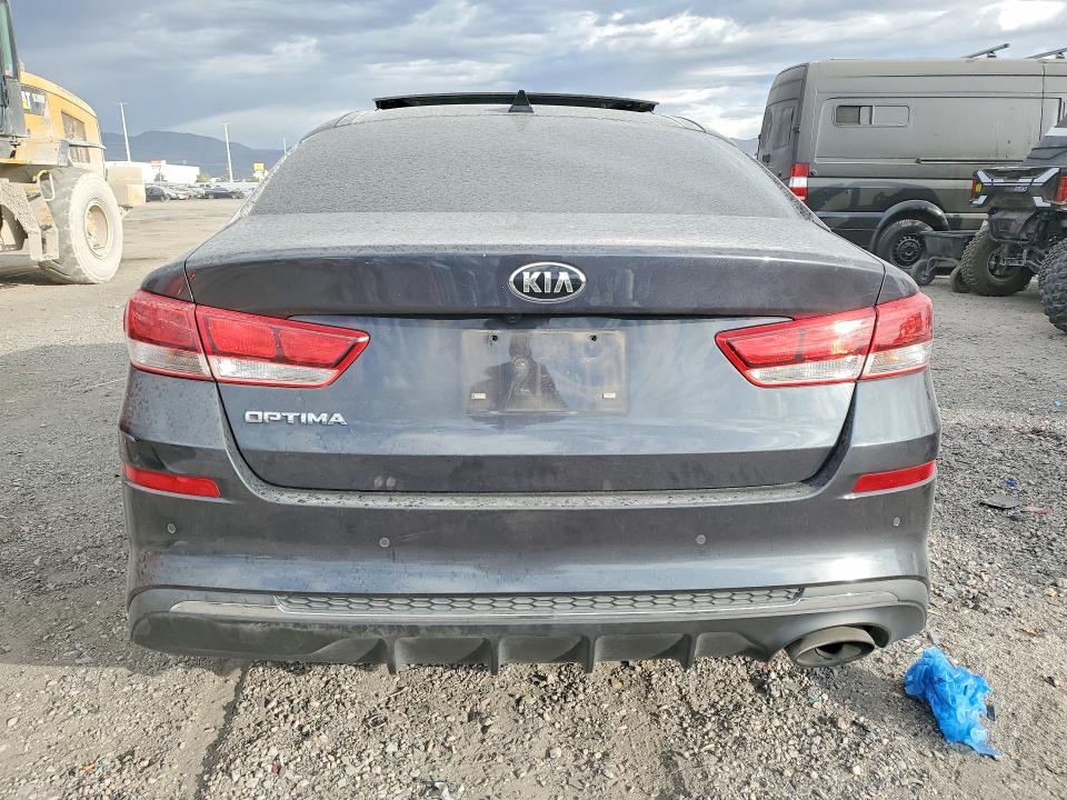 Photo 6 from auction – 2019 KIA OPTIMA with VIN 5XXGT4L39KG319207