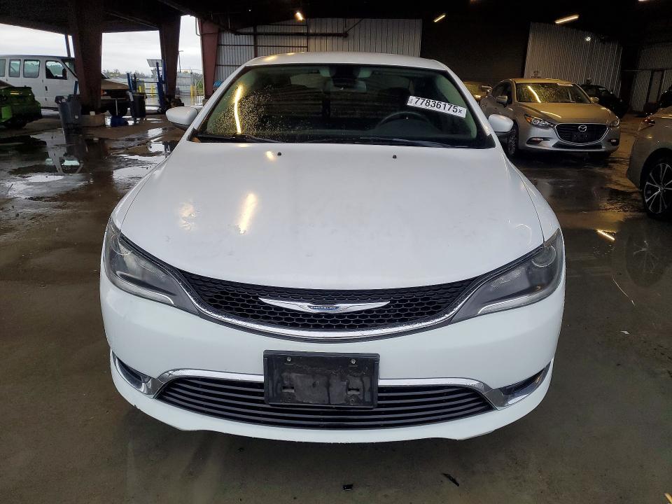 Photo 5 from auction – 2016 CHRYSLER 200 with VIN 1C3CCCAB1GN127217
