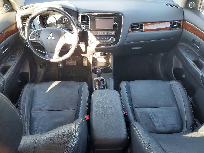 Photo 8 from auction – 2015 MITSUBISHI OUTLANDER with VIN JA4AZ3A31FZ008708