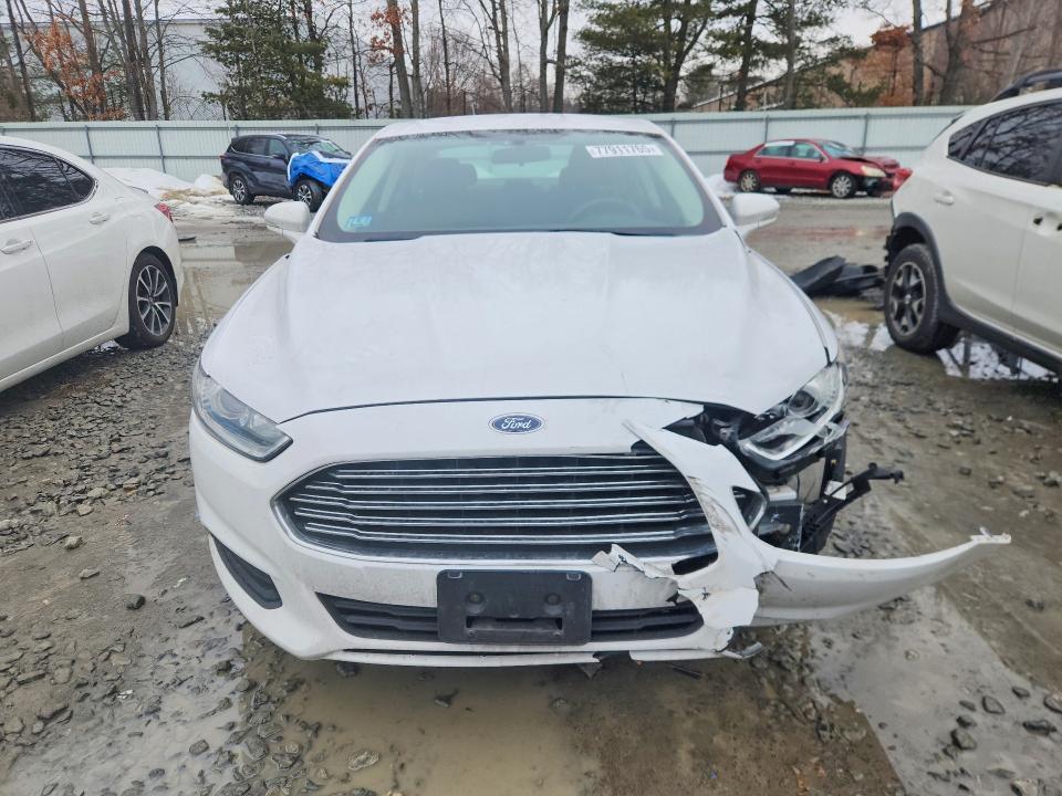 Photo 5 from auction – 2014 FORD FUSION with VIN 3FA6P0LUXER229917