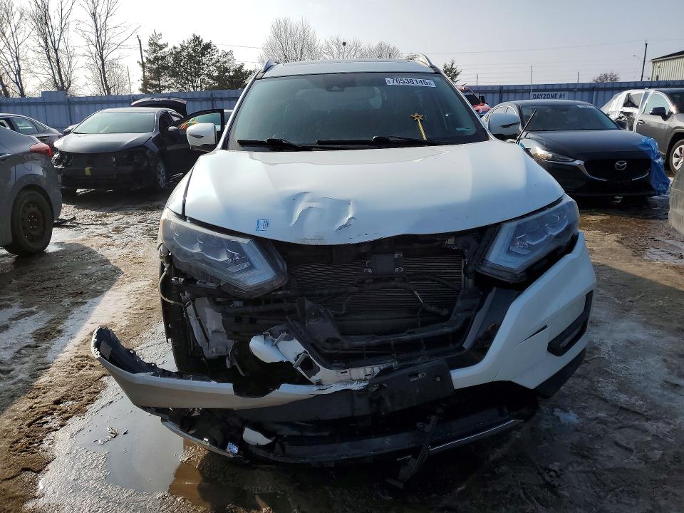 Photo 5 from auction – 2017 NISSAN ROGUE with VIN 5N1AT2MV0HC883049