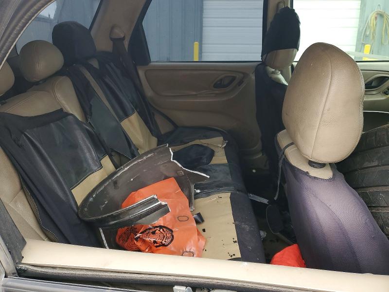 Photo 11 from auction – 2007 FORD ESCAPE with VIN 1FMCU04117KB27287