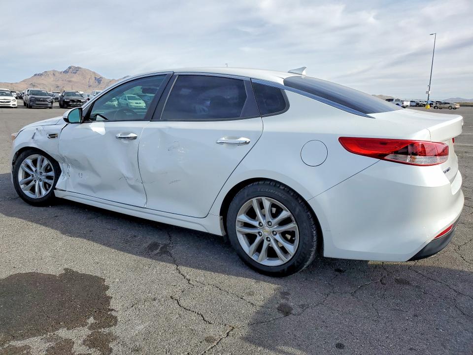 Photo 2 from auction – 2016 KIA OPTIMA with VIN 5XXGT4L37GG045996