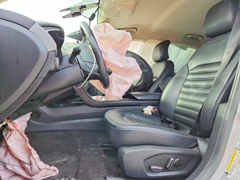 Photo 7 from auction – 2019 FORD FUSION with VIN 3FA6P0CD8KR269294