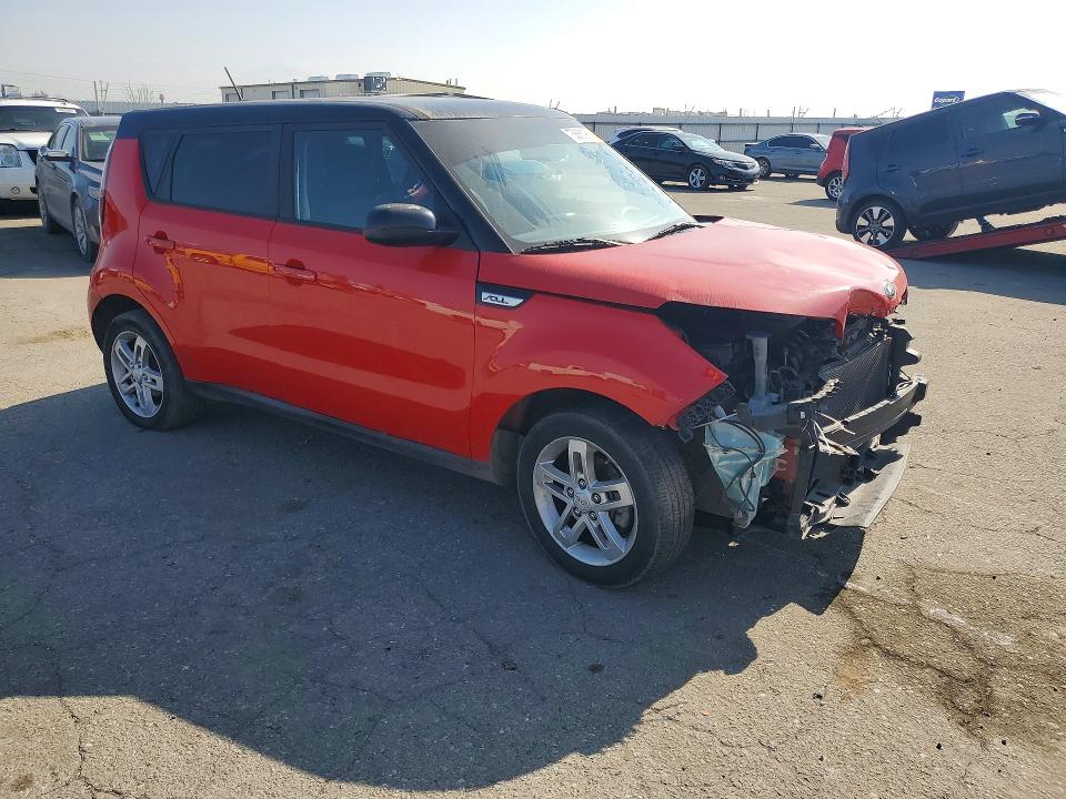 Photo 4 from auction – 2016 KIA SOUL + with VIN KNDJP3A5XG7319760