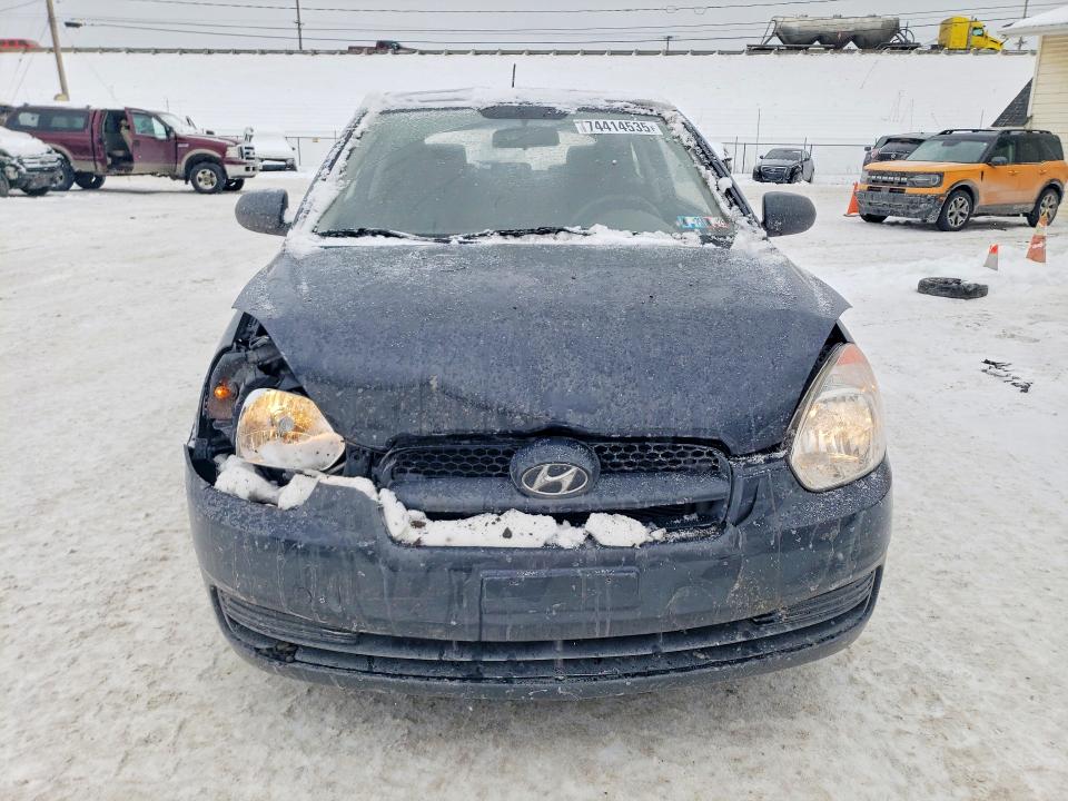 Photo 5 from auction – 2011 HYUNDAI ACCENT with VIN KMHCM3AC0BU199179