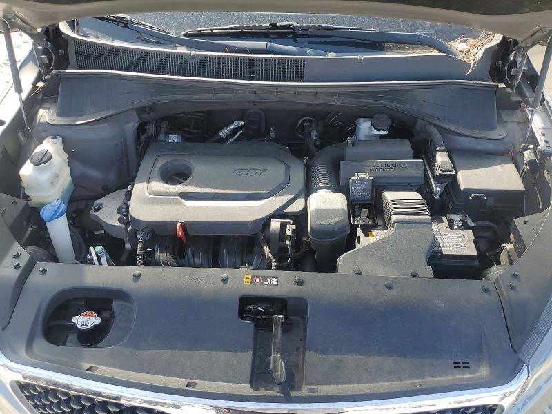 Photo 12 from auction – 2017 KIA SORENTO with VIN 5XYPG4A34HG247702