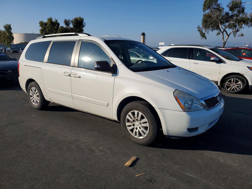 Photo 4 from auction – 2012 KIA SEDONA with VIN KNDMG4C75C6443890