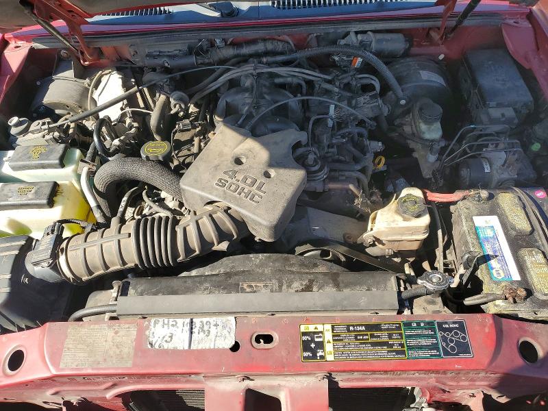 Photo 11 from auction – 2005 FORD EXPLORER with VIN 1FMDU77K75UA52372