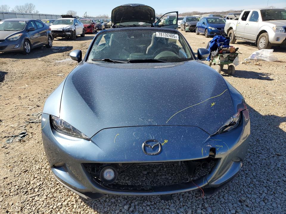 Photo 5 from auction – 2016 MAZDA MX-5 MIATA with VIN JM1NDAD70G0119880