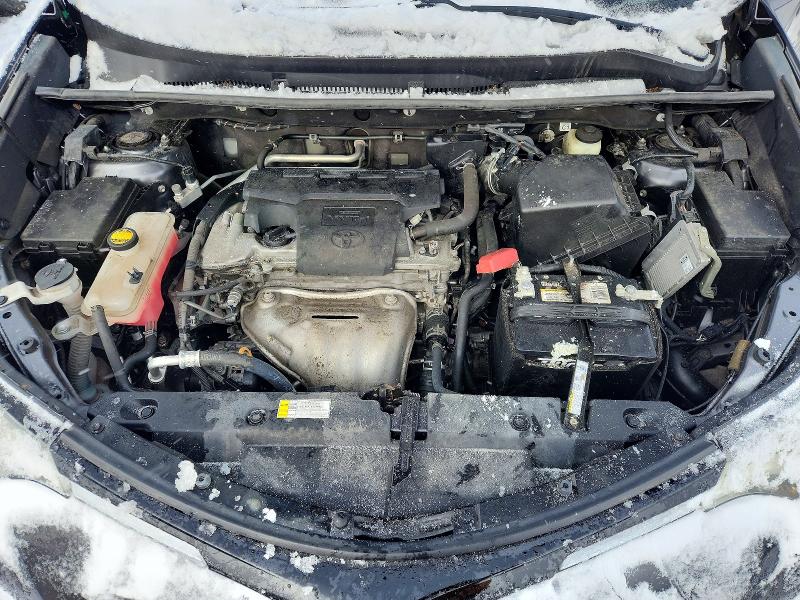 Photo 11 from auction – 2018 TOYOTA RAV4 LE with VIN 2T3BFREV6JW820113