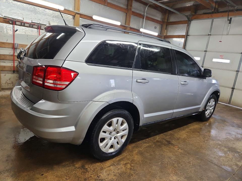 Photo 3 from auction – 2017 DODGE JOURNEY SE with VIN 3C4PDCAB5HT529494