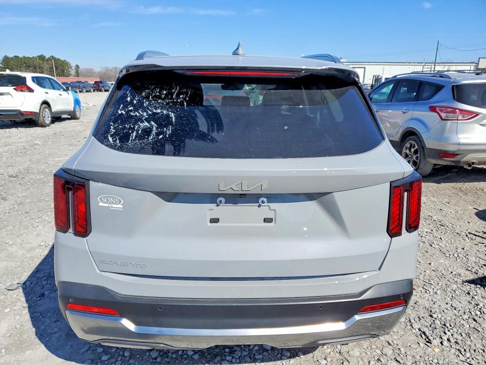 Photo 6 from auction – 2025 KIA SORENTO with VIN 5XYRL4JC9SG367930