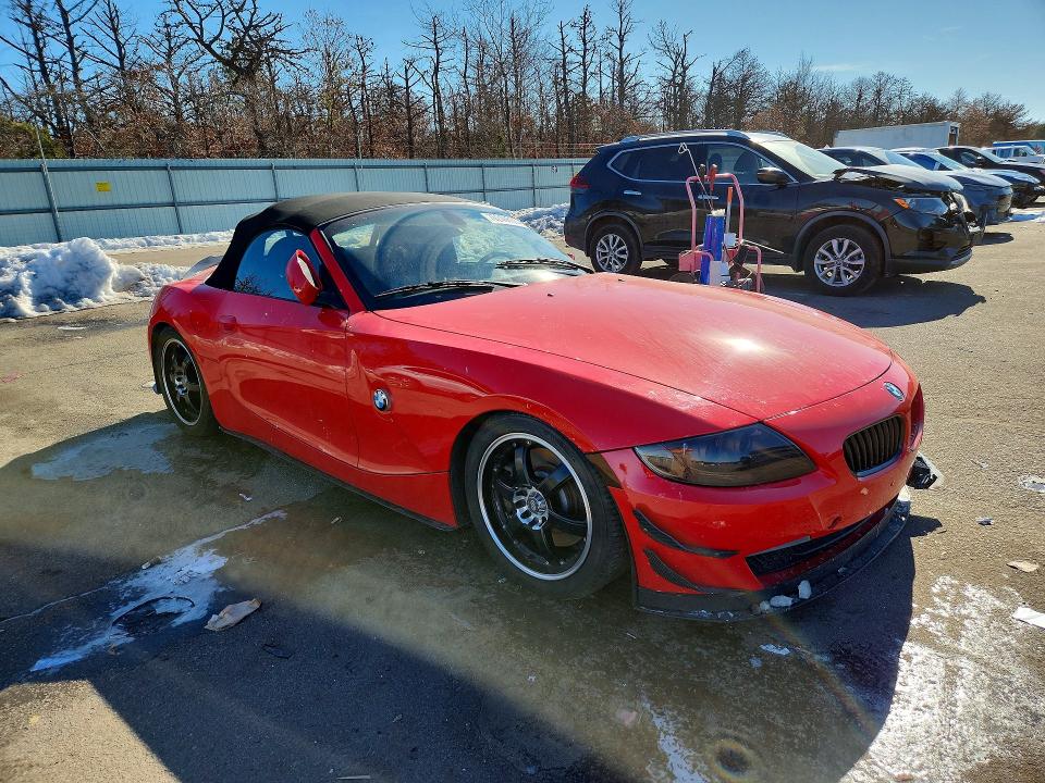 Фото 4 с аукциона – 2007 BMW Z4 3.0SI с VIN 4USBU53517LW93147