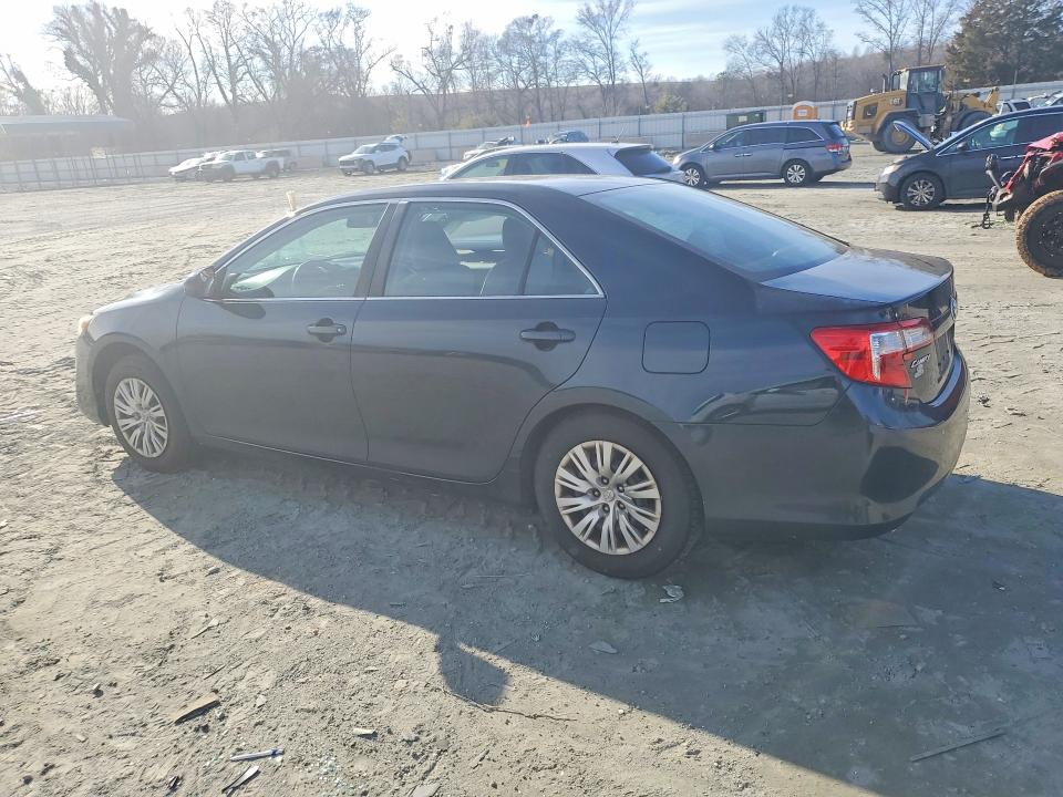 Photo 2 from auction – 2014 TOYOTA CAMRY L with VIN 4T1BF1FK0EU853662
