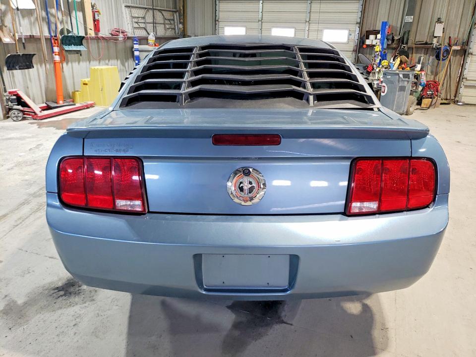 Photo 6 from auction – 2007 FORD MUSTANG with VIN 1ZVFT80N375211778