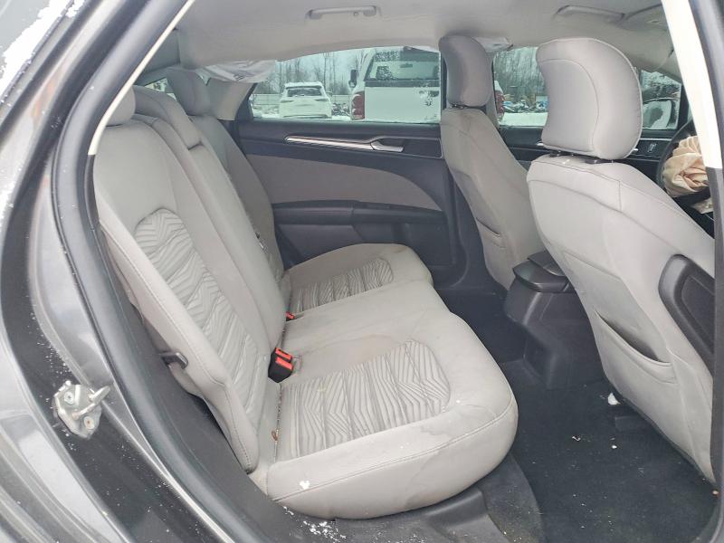 Photo 10 from auction – 2016 FORD FUSION with VIN 3FA6P0G70GR161635