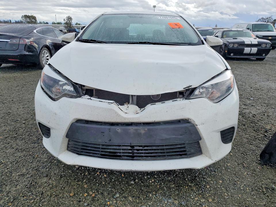 Photo 5 from auction – 2016 TOYOTA COROLLA with VIN 5YFBURHE9GP387293