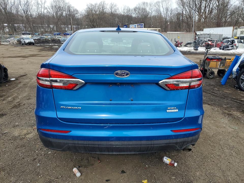 Photo 6 from auction – 2019 FORD FUSION with VIN 3FA6P0CD3KR224537