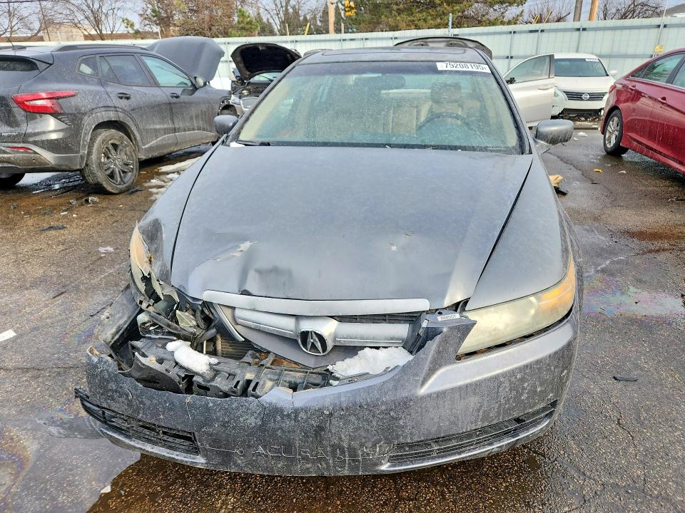 Photo 5 from auction – 2004 ACURA TL with VIN 19UUA66204A066396