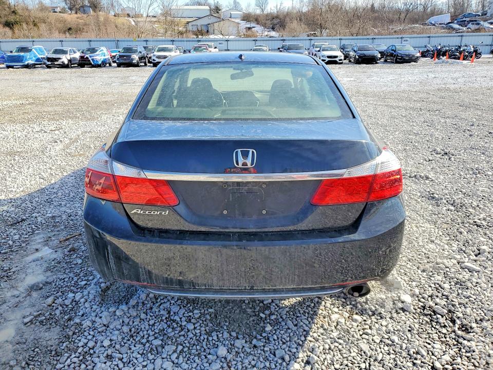 Photo 6 from auction – 2013 HONDA ACCORD with VIN 1HGCR2F8XDA198437