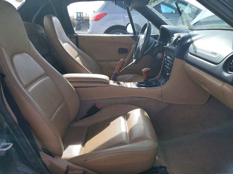 Photo 10 from auction – 1999 MAZDA MX-5 MIATA with VIN JM1NB3536X0121792