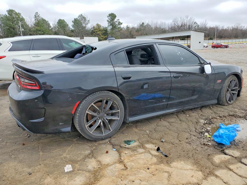 Photo 3 from auction – 2018 DODGE CHARGER with VIN 2C3CDXGJ8JH261161