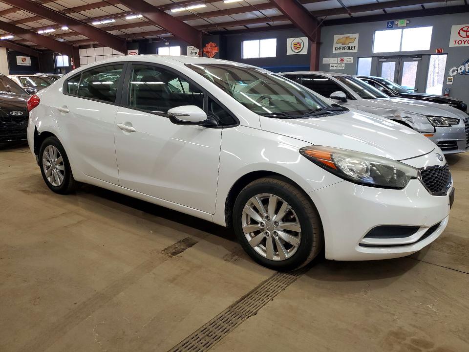 Photo 4 from auction – 2014 KIA FORTE with VIN KNAFX4A66E5075048