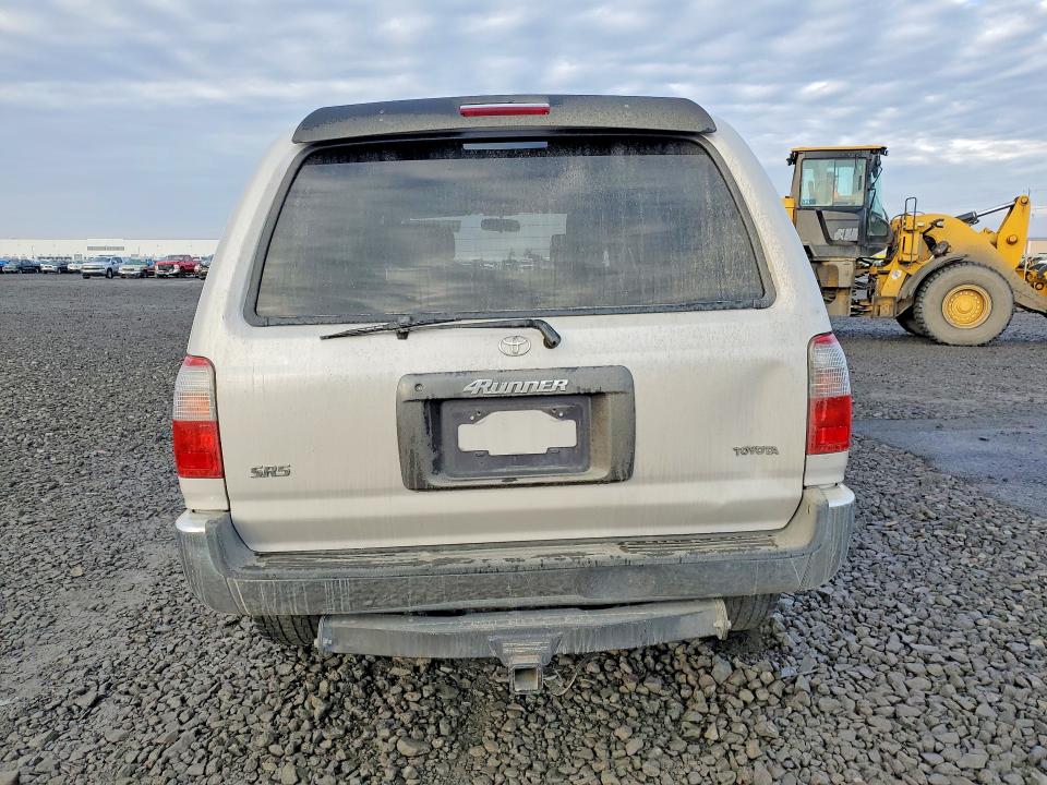 Photo 6 from auction – 1998 TOYOTA 4RUNNER SR with VIN JT3GN86R1W0074691