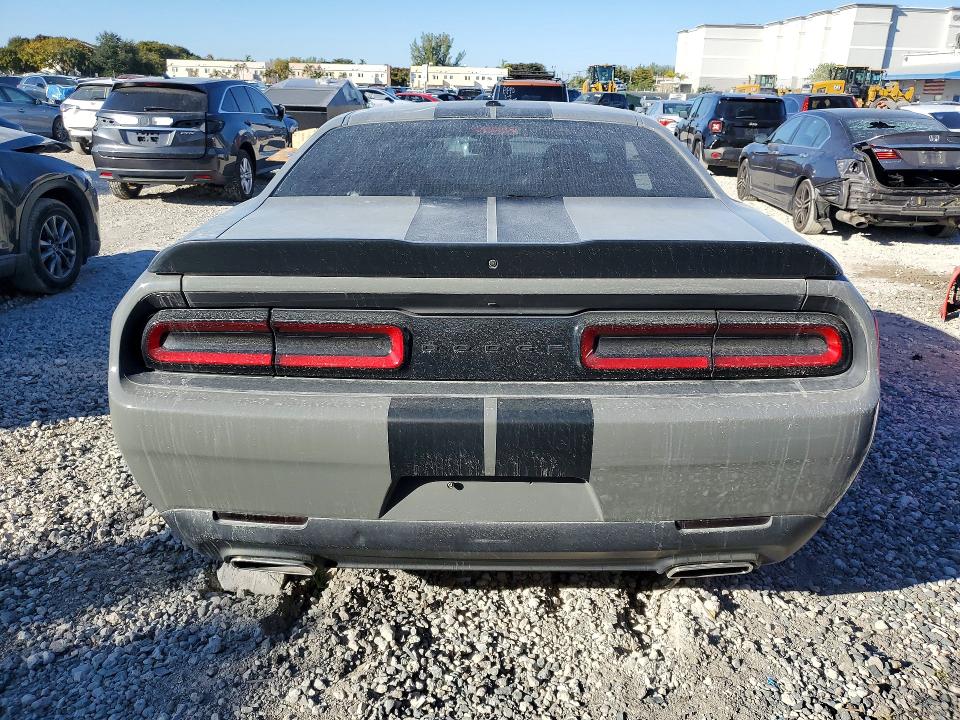 Photo 6 from auction – 2023 DODGE CHALLENGER with VIN 2C3CDZAG4PH637825