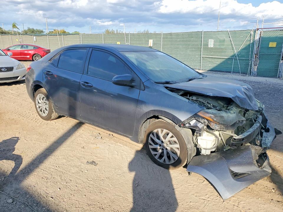 Photo 4 from auction – 2017 TOYOTA COROLLA L with VIN 5YFBURHE7HP594850
