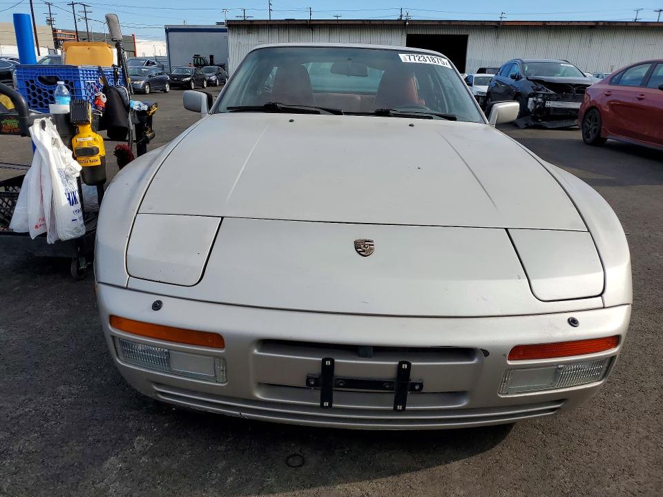 Photo 5 from auction – 1986 PORSCHE 944 with VIN WP0AA0954GN154028