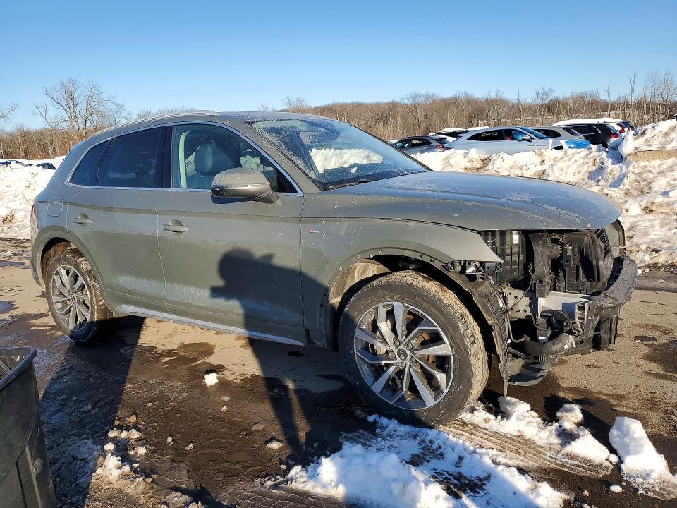 Photo 4 from auction – 2024 AUDI Q5 with VIN WA1EAAFY3R2026089