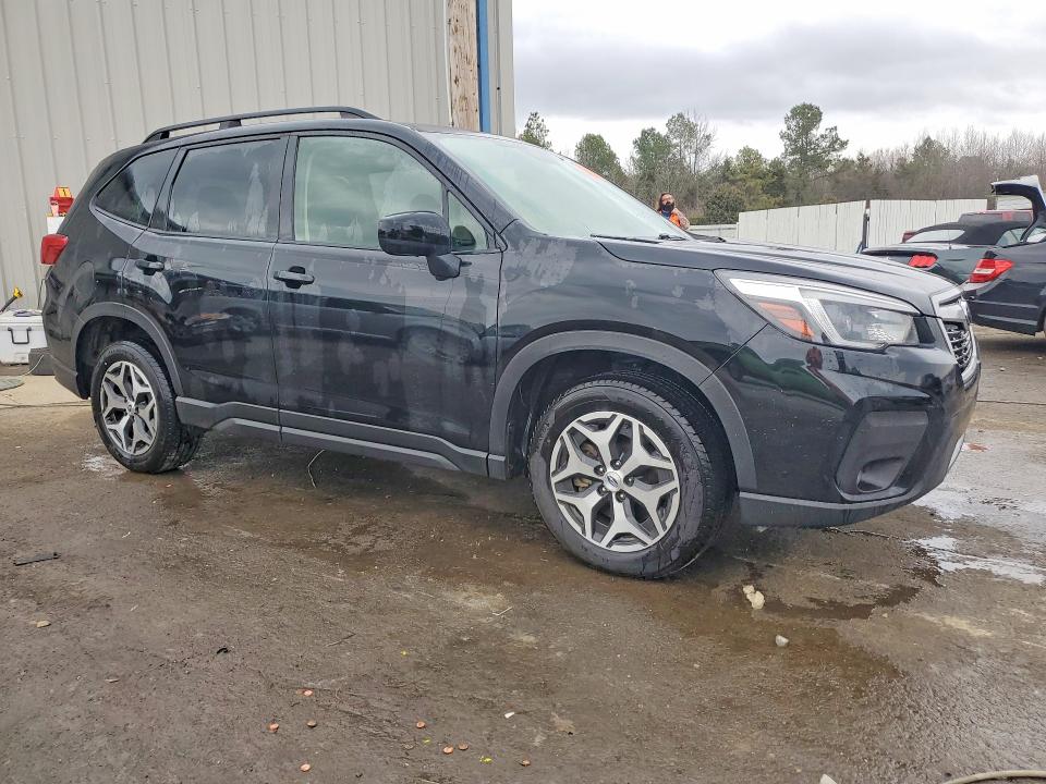 Photo 4 from auction – 2021 SUBARU FORESTER with VIN JF2SKAFCXMH495133